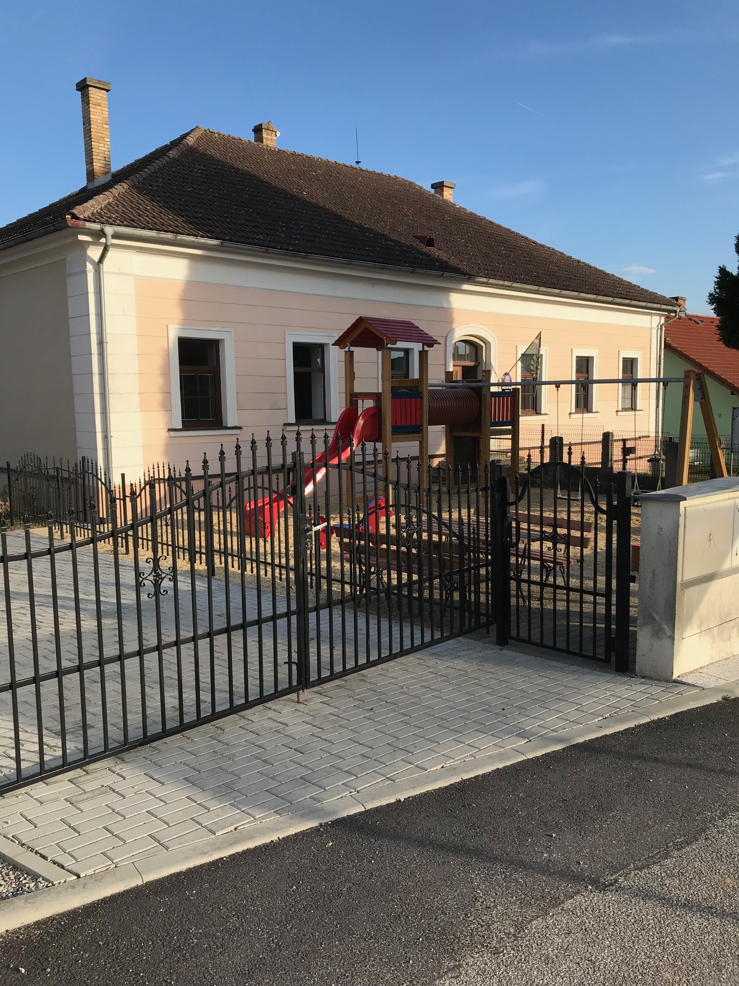 Obecní Úřad